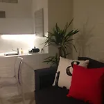 Les Di Parma