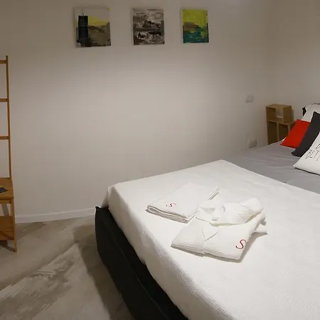 Les Di Apartment Parma